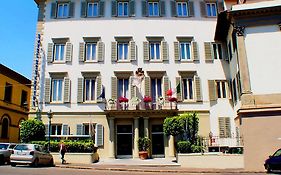Hotel Executive